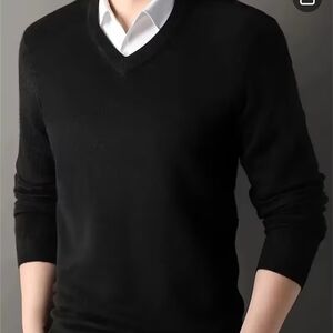 Mens Black V-Neck Sweater New